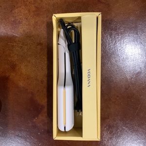 Vodana Triple Flow Wave Iron 40mm - Rusty Lemon